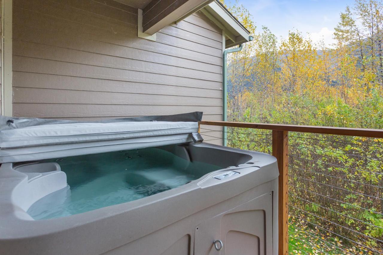 Glacier Creek Girdwood Exterior photo